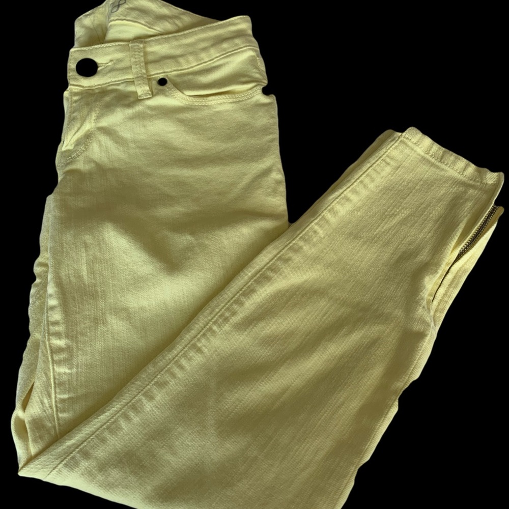 Fluorescent yellow stretchy skinny Jeans